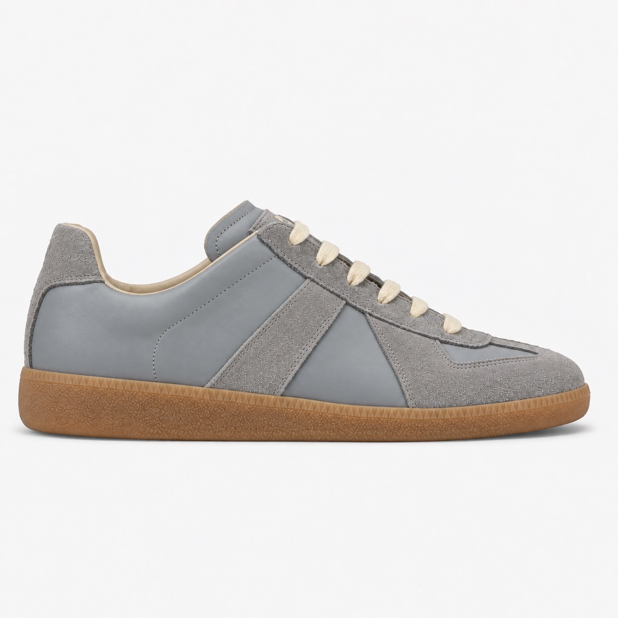Maison Margiela Replica / GAT — Azul claro