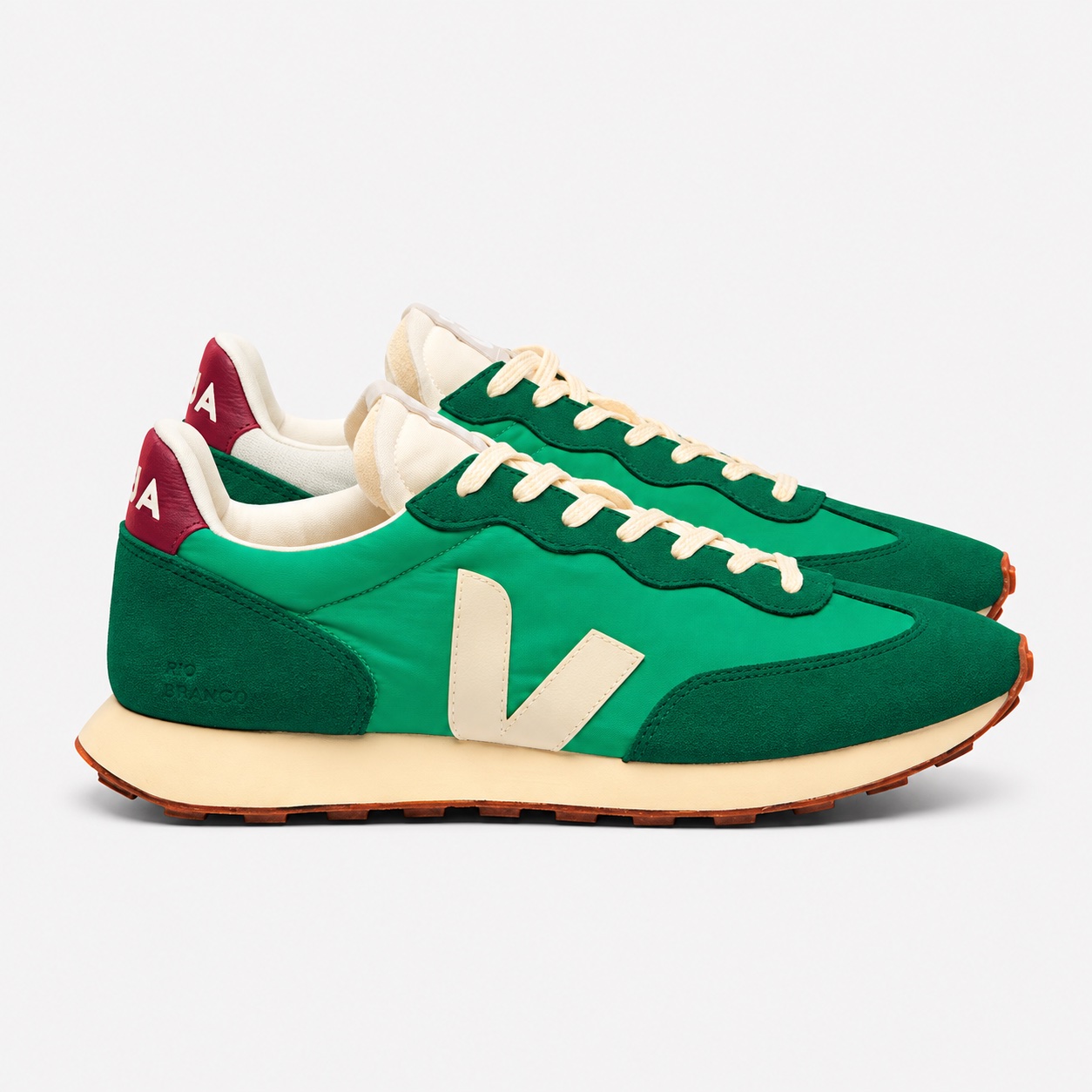 Veja Rio Branco II Lite Nolyn — Verde esmeralda / crema / rojo