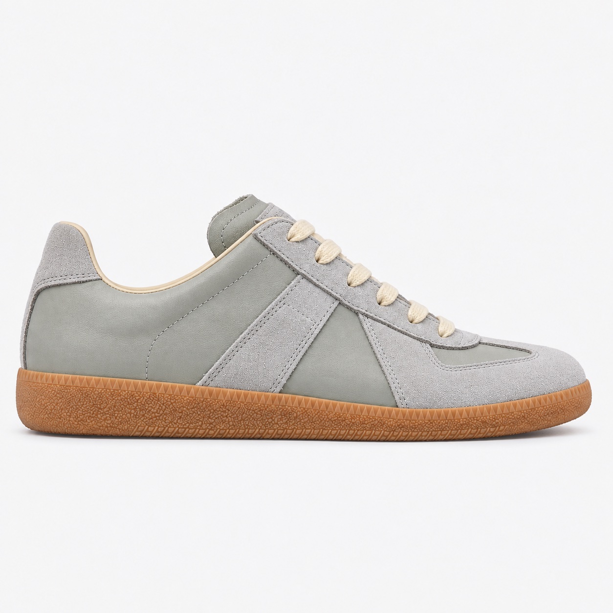 Maison Margiela Replica / GAT — Gris claro